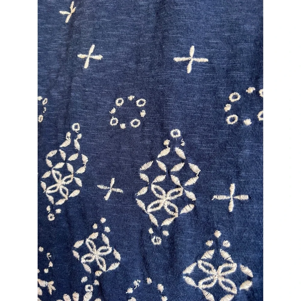 New Directions Weekend Navy Blue‎ Crochet Lace Embroidered Sleeveless Tank Top M - Picture 11 of 11